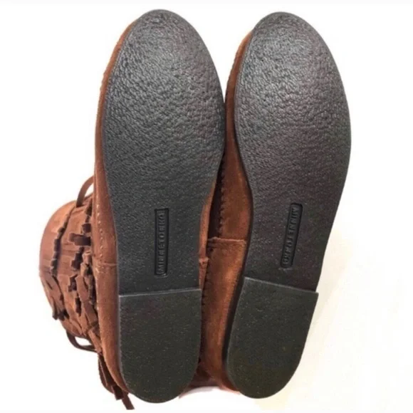 Minnetonka 3-Layer Fringe Suede Boots Sz 8 - Picture 6 of 6